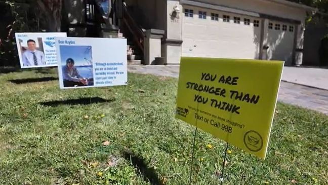 The Wingfield Springs Community Association is allowing the colorful signs to remain until the end of September. If they stay up, the HOA will fine Kerri Countess $100 a week. (KRNV) p  /p