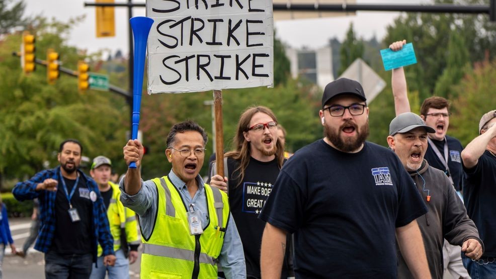 Image for story: Boeing withdraws offer as ongoing strike impacts business, customers and community