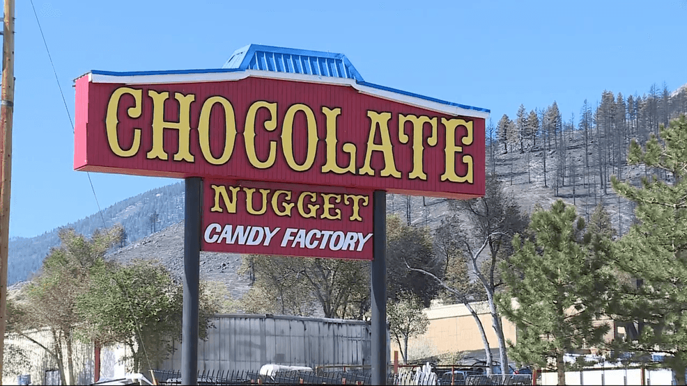 Image for story: Bittersweet: Famed candy shop still standing as Davis Fire claims surrounding homes 